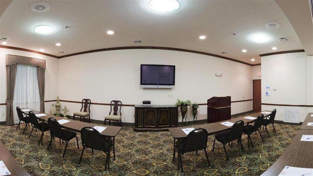 Holiday Inn Express Hotel & Suites Woodward Hwy 270 By Ihg Esterno foto