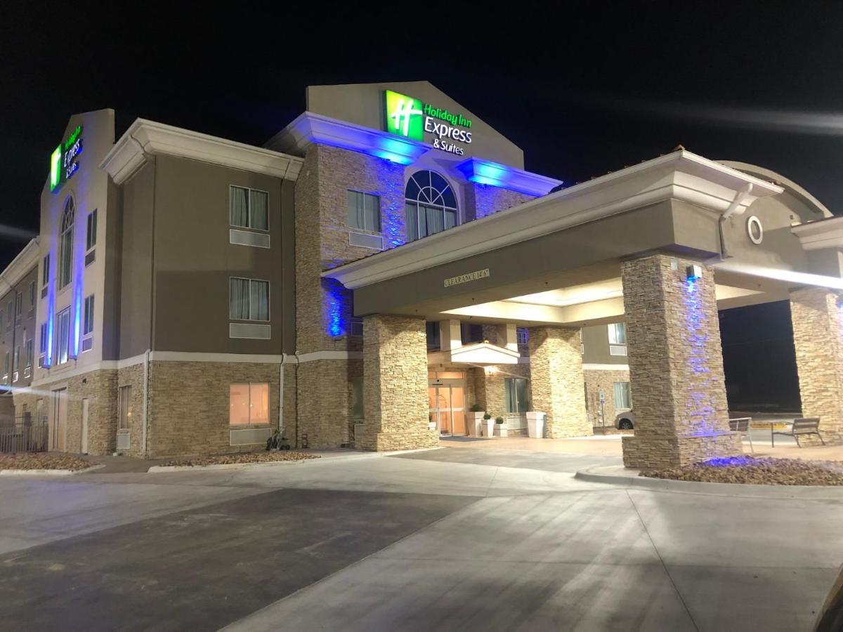 Holiday Inn Express Hotel & Suites Woodward Hwy 270 By Ihg Esterno foto
