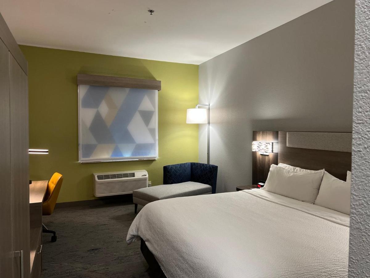 Holiday Inn Express Hotel & Suites Woodward Hwy 270 By Ihg Esterno foto